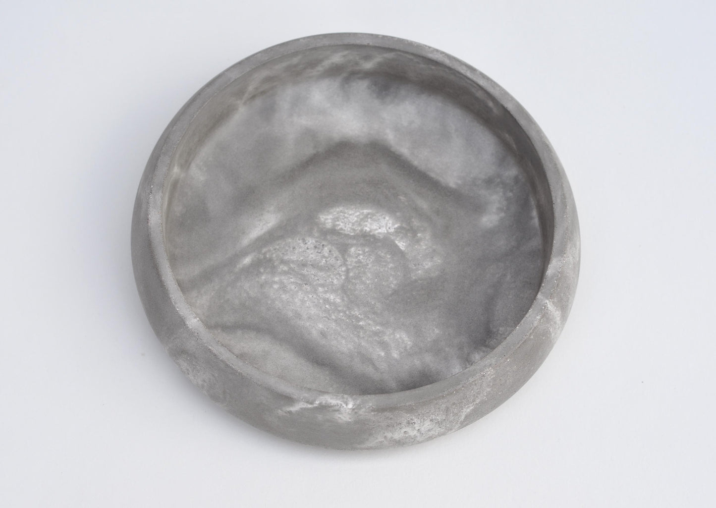 HANDMADE MEDIUM CONCRETE BOWL  - GREY AND WHITE