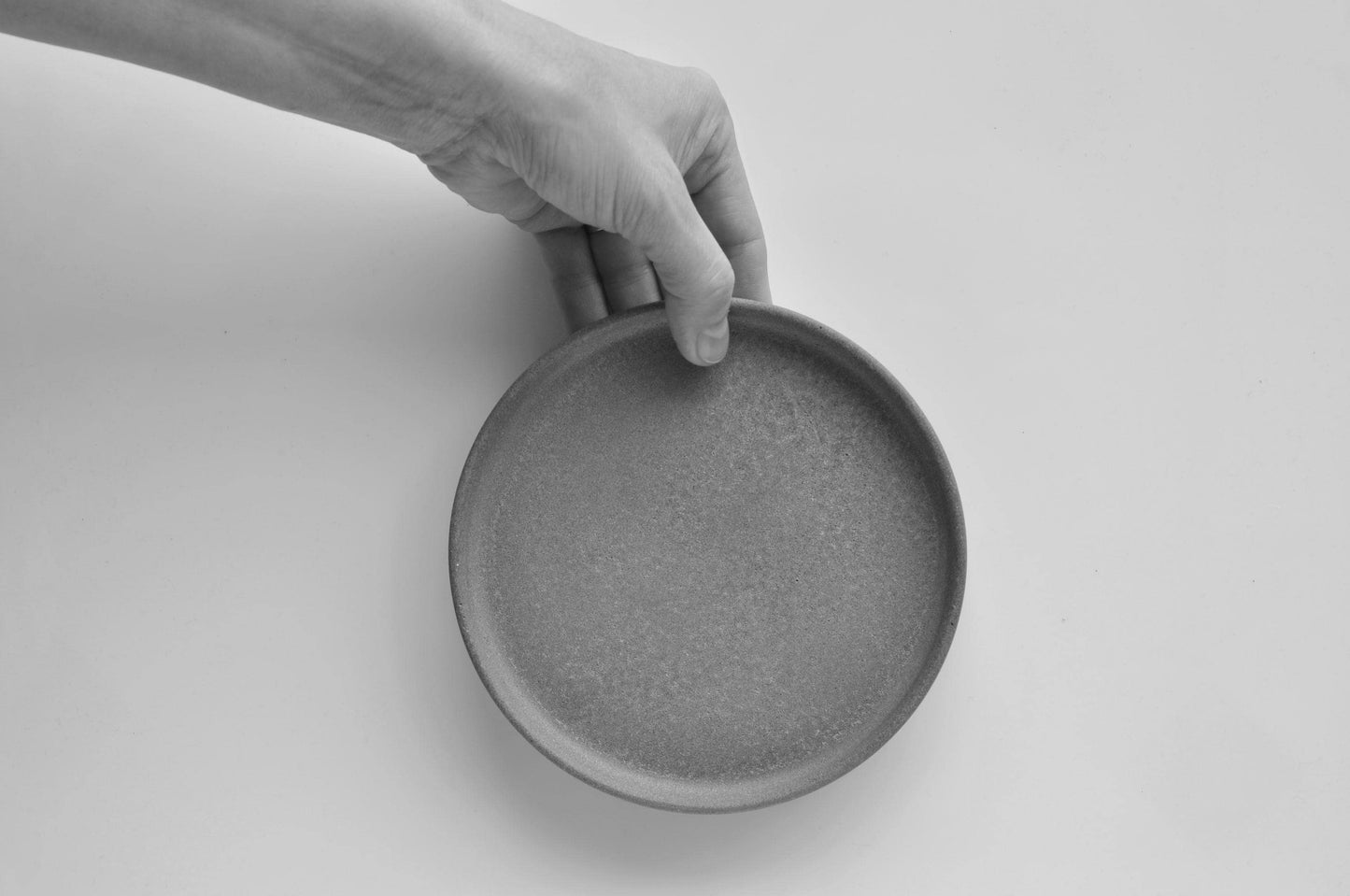 Small decorative concrete tray for home size