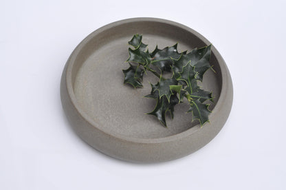 Industrial-style handmade concrete key bowl