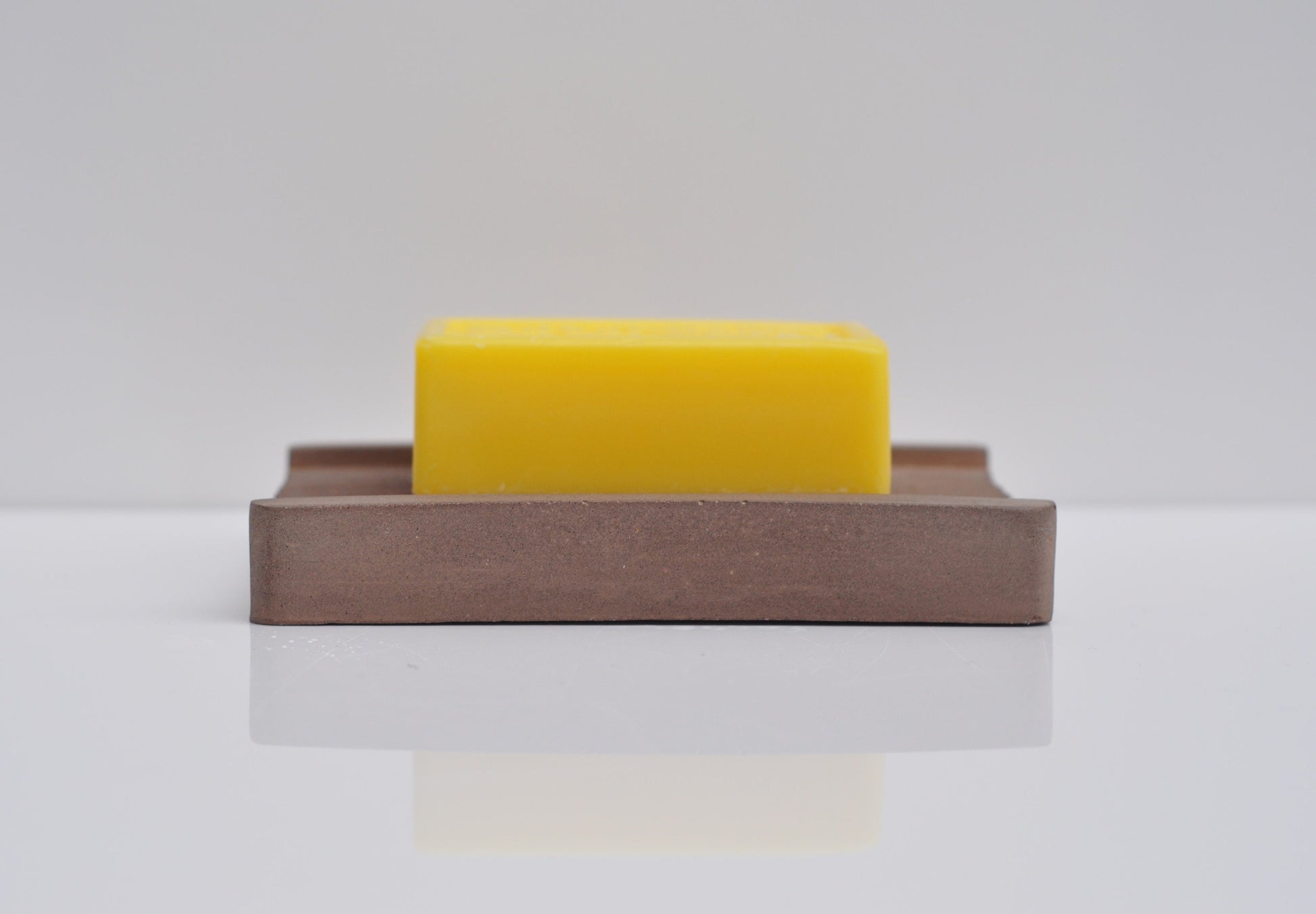 concrete-soap-dish-counter