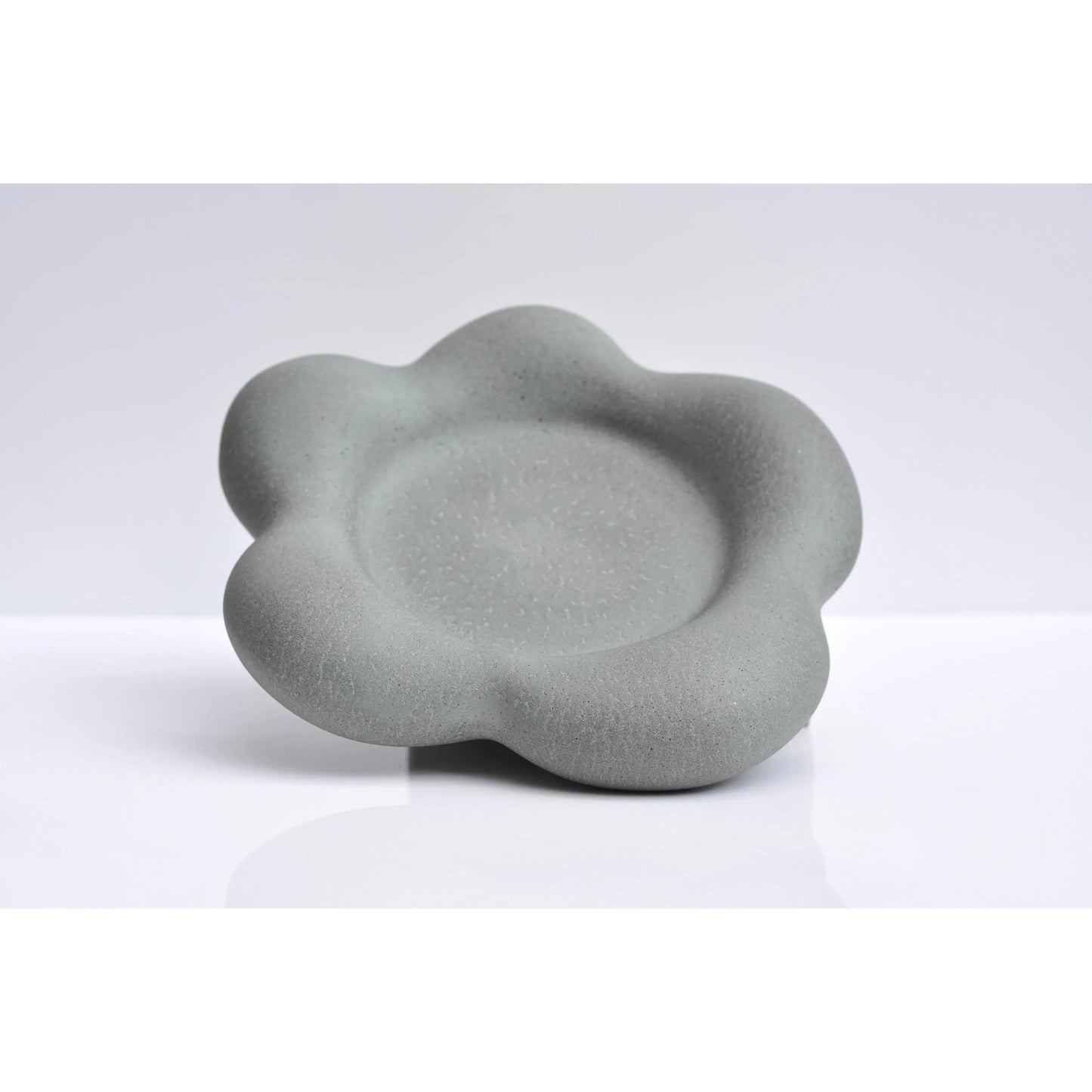 Handmade concrete flower tray with pebble texture