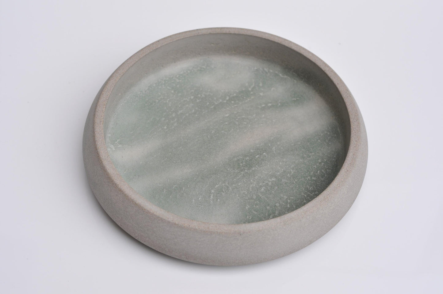 Decorative cement bowl for home styling