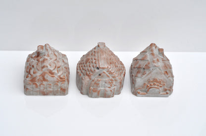 Painted Concrete Houses: Modern Shelf Ornament