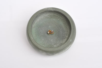 HANDMADE SMALL CONCRETE BOWL - GREEN AND WHITE