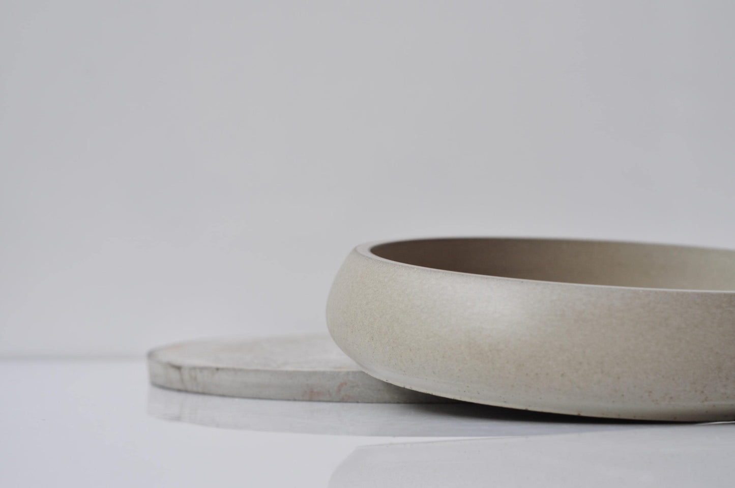 Medium Concrete Bowl  | Grey Handmade Accessory Bowl  | Shallow beton key bowl | Cement home decor