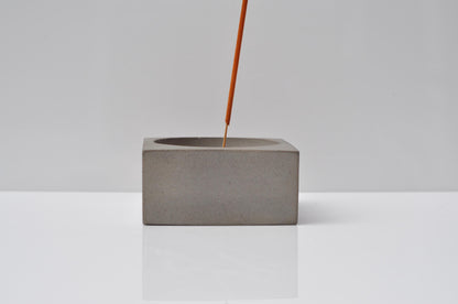 HANDMADE CONCRETE SQUARE INCENSE BURNER - GREY