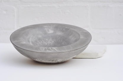 HANDMADE CONCRETE SHALLOW BOWL - GREY AND WHITE