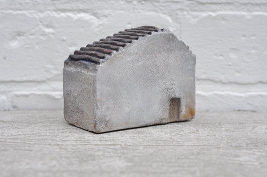 CONCRETE ORNAMENT HOUSE - BOOK END, PAPER WEIGHT