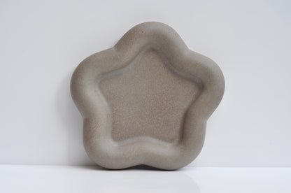 Flower Concrete Tray: Handmade Heavy Jewellery Key Tray