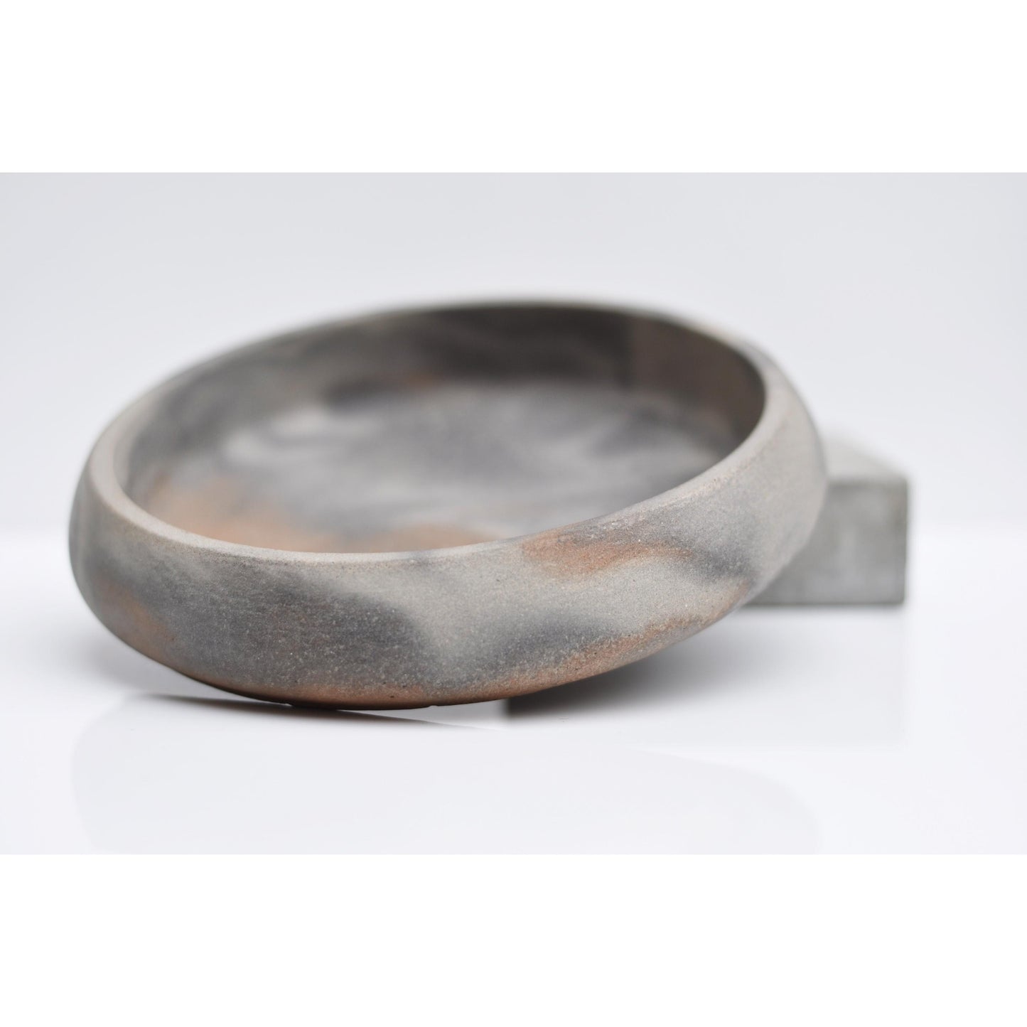 Concrete Key Bowl: Handmade Minimalist Home Decor Storage Dish