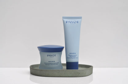 Small minimalist cement tray for keys or candles