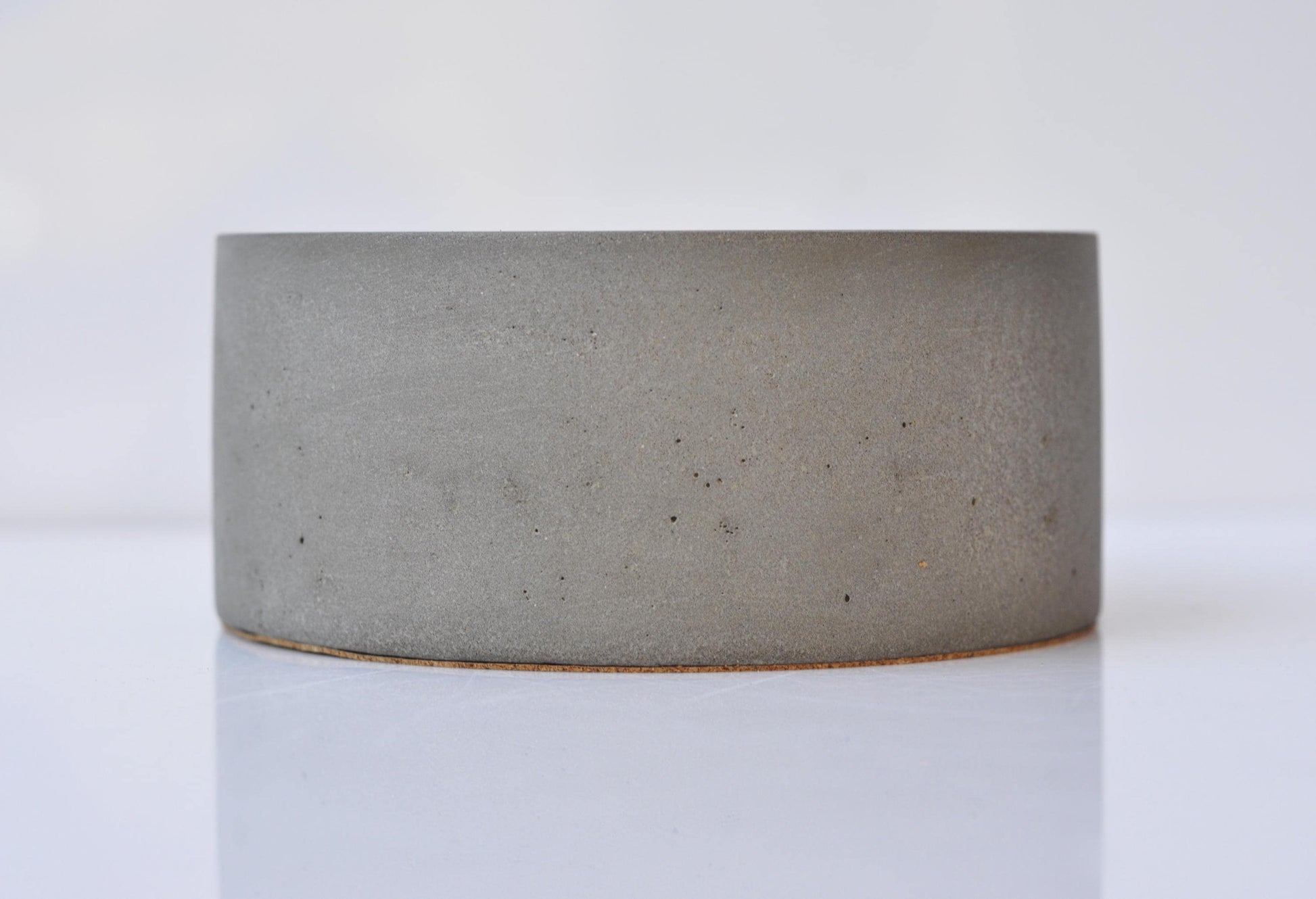 Modern concrete cylinder dish for accessories