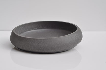 Industrial-style anthracite concrete bowl for everyday use